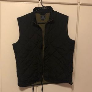 Men’s black vest